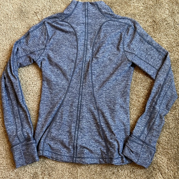 Lululemon Run Briskly 1/2 Zip - Picture 2 of 7